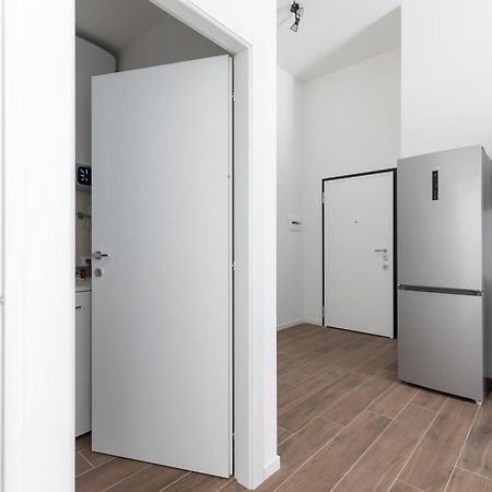 Minerva - 1 Bedroom Apartment Two Steps From Milano Centrale Eksteriør bilde